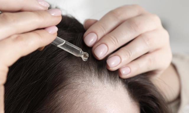 不只是臉皮需要補水,乾性頭皮也需要用心呵護!